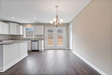 850 Berg St, Asheboro, NC 27203 - photo 6