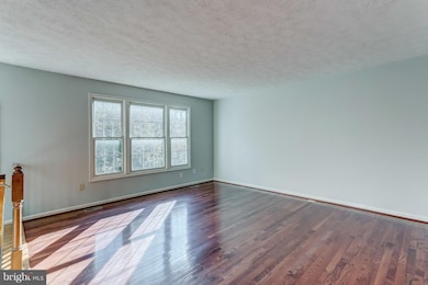 600 Budleigh Cir, Lutherville Timonium, MD 21093 - photo 5