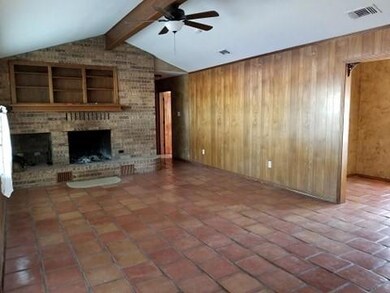 416 Southridge Dr, Weatherford, TX 76087 - photo 6