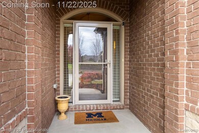 43835 Pheasant Ln, Clinton Township, MI 48038 - photo 4