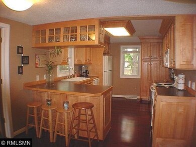 9130 Colfax Ave S, Bloomington, MN 55420 - photo 3