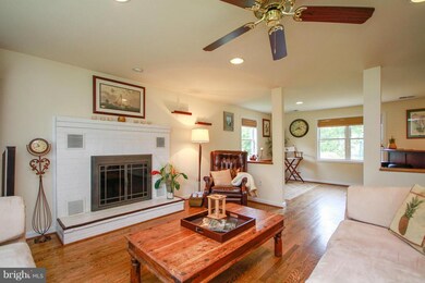 1208 Brashears St, Annapolis, MD 21403 - photo 4