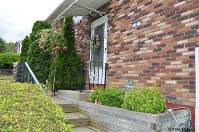 3 Bickford Ln, Troy, NY 12182 - photo 2