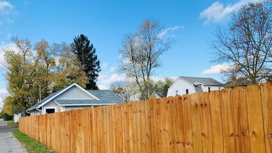 Exterior_b