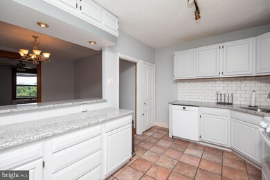 4445 Fleming St, Philadelphia, PA 19128 - photo 3