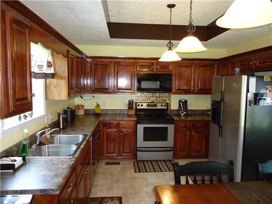 950 Indian Springs Cir, Manchester, TN 37355 - photo 5