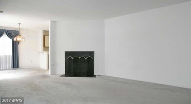 11047 Villaridge Ct unit A, Reston, VA 20191 - photo 7