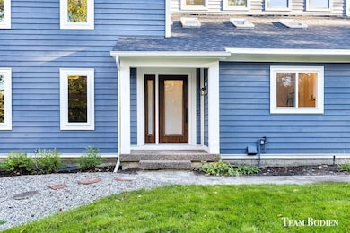 3442 Cascade Rd SE, Grand Rapids, MI 49546 - photo 5