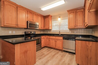 13 Windrush Dr, White, GA 30184 - photo 6