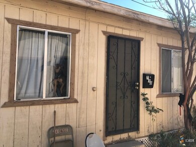 748 W Commercial Ave, El Centro, CA 92243 - photo 5