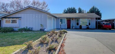 2402 E McAndrews Rd, Medford, OR 97504 - photo 2