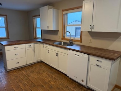 431 Highway Ave S, Blooming Prairie, MN 55917 - photo 6