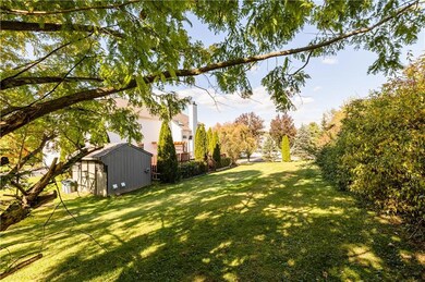 2041 Autumn Ridge Rd, Macungie, PA 18062 - photo 3