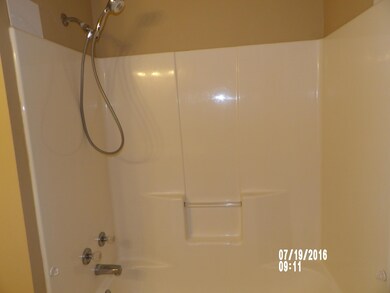 Master Bath (2)
