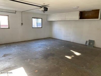 158 Columbine Dr, Lake Havasu City, AZ 86403 - photo 2