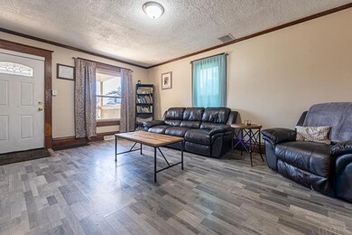 314 W 9th St, Auburn, IN 46706 - photo 6