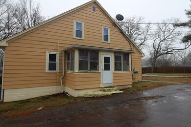 27 Mount Pleasant St unit 1, Westport, MA 02790 - photo 6