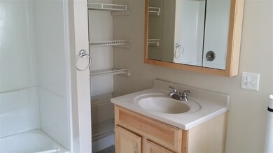 72 Union St, Milford, NH 03055 - photo 7