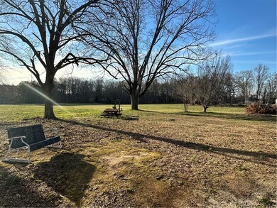 410 E Broad St, Iva, SC 29655 - photo 6