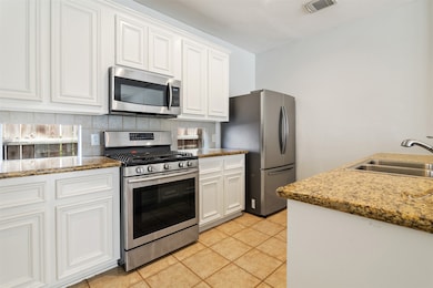 Stainless steel appliances to stay with the proper