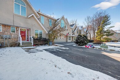 90 Roundtree Ct, Beacon, NY 12508 - photo 3
