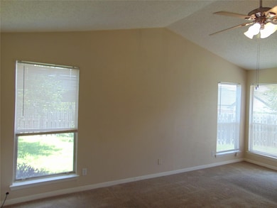 217 Stowaway Cove unit B, Lakeway, TX 78734 - photo 7