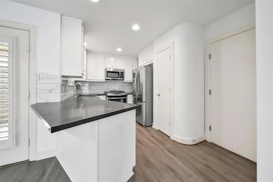 5951 South Loop E unit 56, Houston, TX 77033 - photo 6