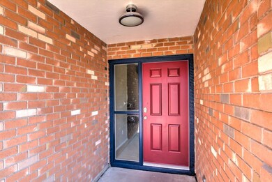 6348 E Fairfield St-5