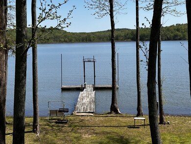 135 Southernaire Loop, Stewart, TN 37175 - photo 2