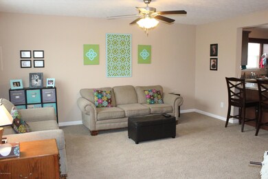 115 Berger Farm Dr, Mount Washington, KY 40047 - photo 2