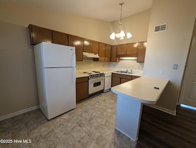 2515 Flint Dr unit A8, Wilmington, NC 28401 - photo 5