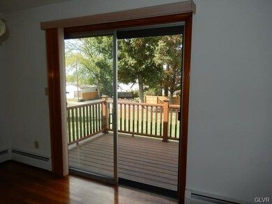 539 Wood St unit 549, Emmaus, PA 18049 - photo 7