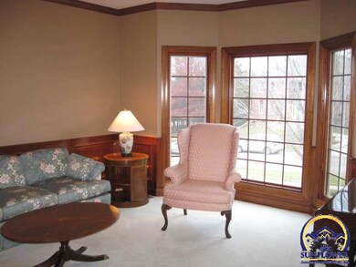 3755 SW Clarion Park Dr, Topeka, KS 66610 - photo 3