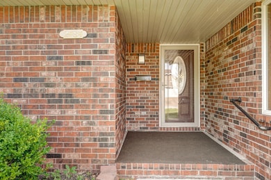 2484 S Suprema Ave-4