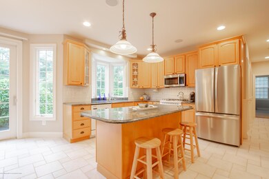 Kitchen (2)