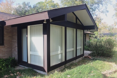 1048 Castle Kirk Dr, Baton Rouge, LA 70808 - photo 5