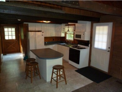 40 Higgins Rd, Chichester, NH 03258 - photo 2