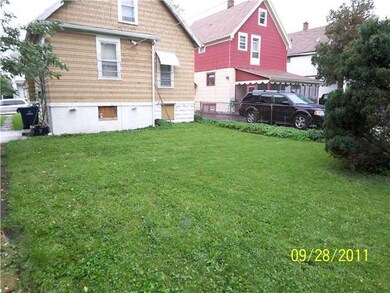 Exterior Back And Yard