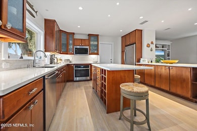 06-Kitchen