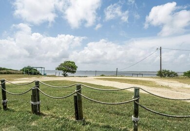 577 W Red Snapper Dr, Palacios, TX 77465 - photo 5