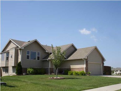 Home has 5 Bedrooms and 3 Bathrooms