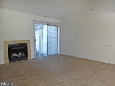 1726 Mcnelis Dr, Southampton, PA 18966 - photo 4