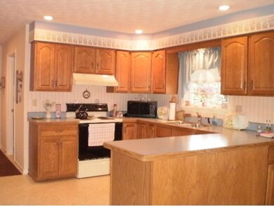 111 Mountain View Estates Rd, Montrose, PA 18801 - photo 3