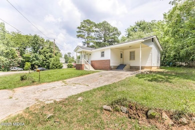 1735 Denton St 1