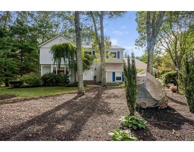 18 William Bradford Rd, North Dartmouth, MA 02747 - photo 2