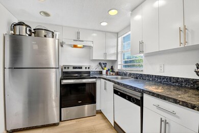 1630 Embassy Dr unit 207, West Palm Beach, FL 33401 - photo 7