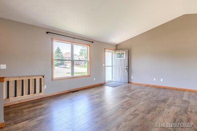 3466 E Red Clover Ln - Interior-8