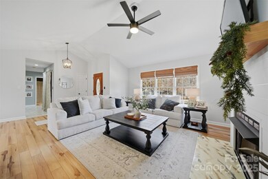 4687 Ransom Dr, Conover, NC 28613 - photo 5