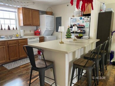 15 S Shafer St unit 1509, Athens, OH 45701 - photo 3