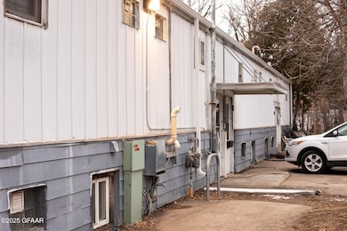 1220 N Front St, Crookston, MN 56716 - photo 5